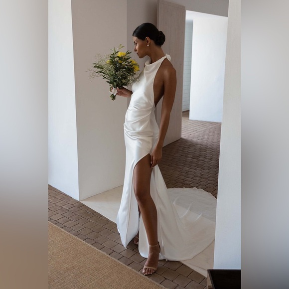 Grace Loves Lace Goldie wedding dress $3350 New without tag - Picture 10 of 15